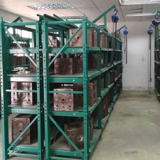 注塑模具